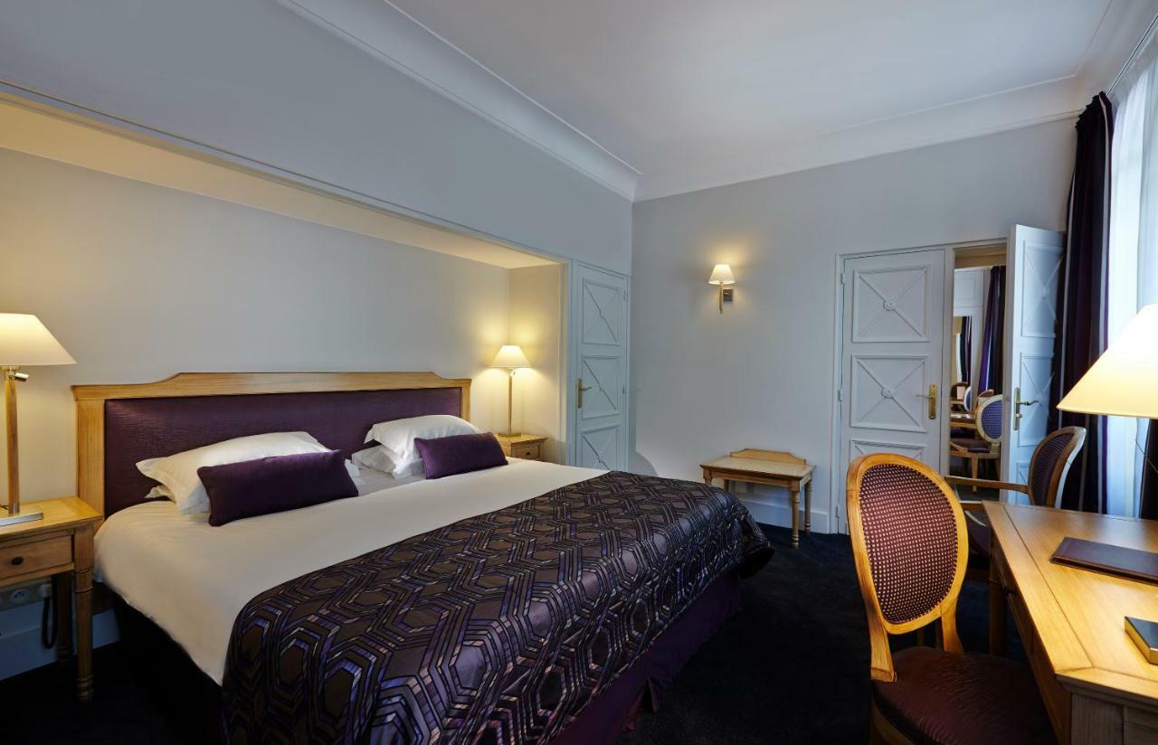 ROYAL HOTEL PARIS CHAMPS ELYSEES ПАРИЖ 4* (Франция) - от 11235 RUB | NOCHI